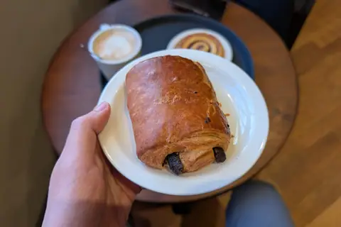 V's Artisan Kitchen Bakery photo 2